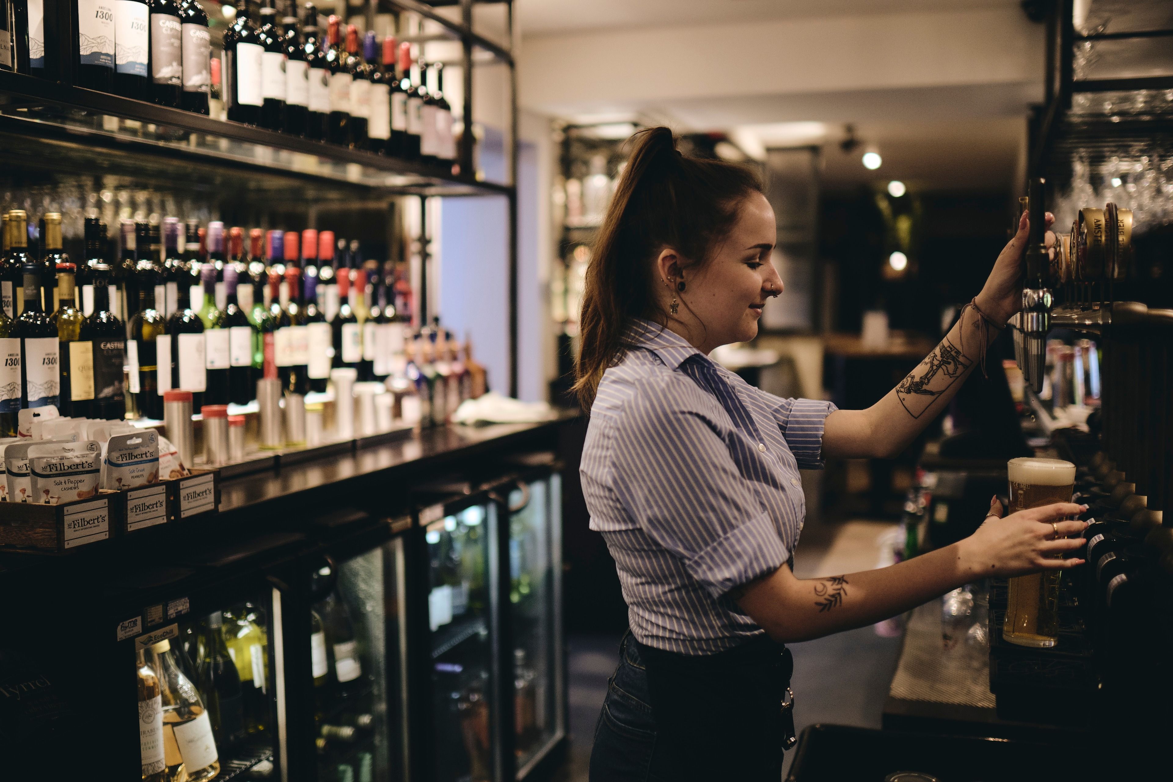 Join the team at The Three Crowns & Sugar Loaf